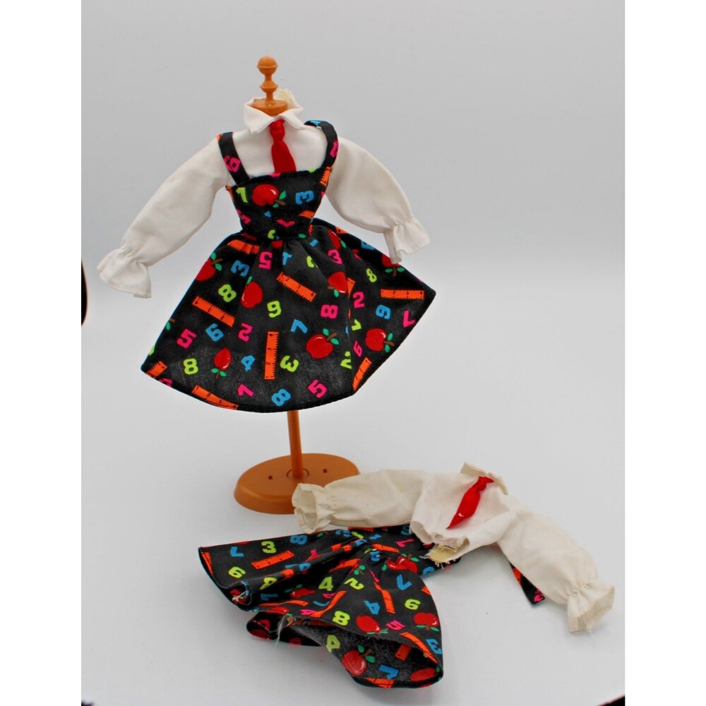 Barbie 1995 School Teacher Dress #13914 Set of 2 One perfect one TLC